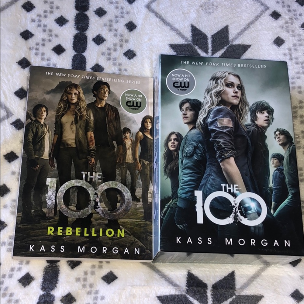 Set of 4 “The 100” Books